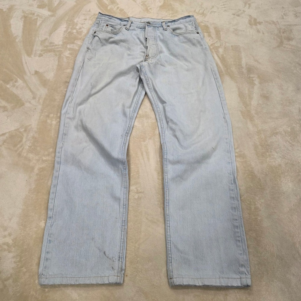 Levi's 501 Original Fit Jeans Men's 33x29 Light Wash Blue Denim Button Fly
